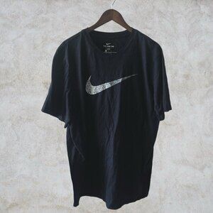 The Nike Tee Black T-Shirt sz XL
